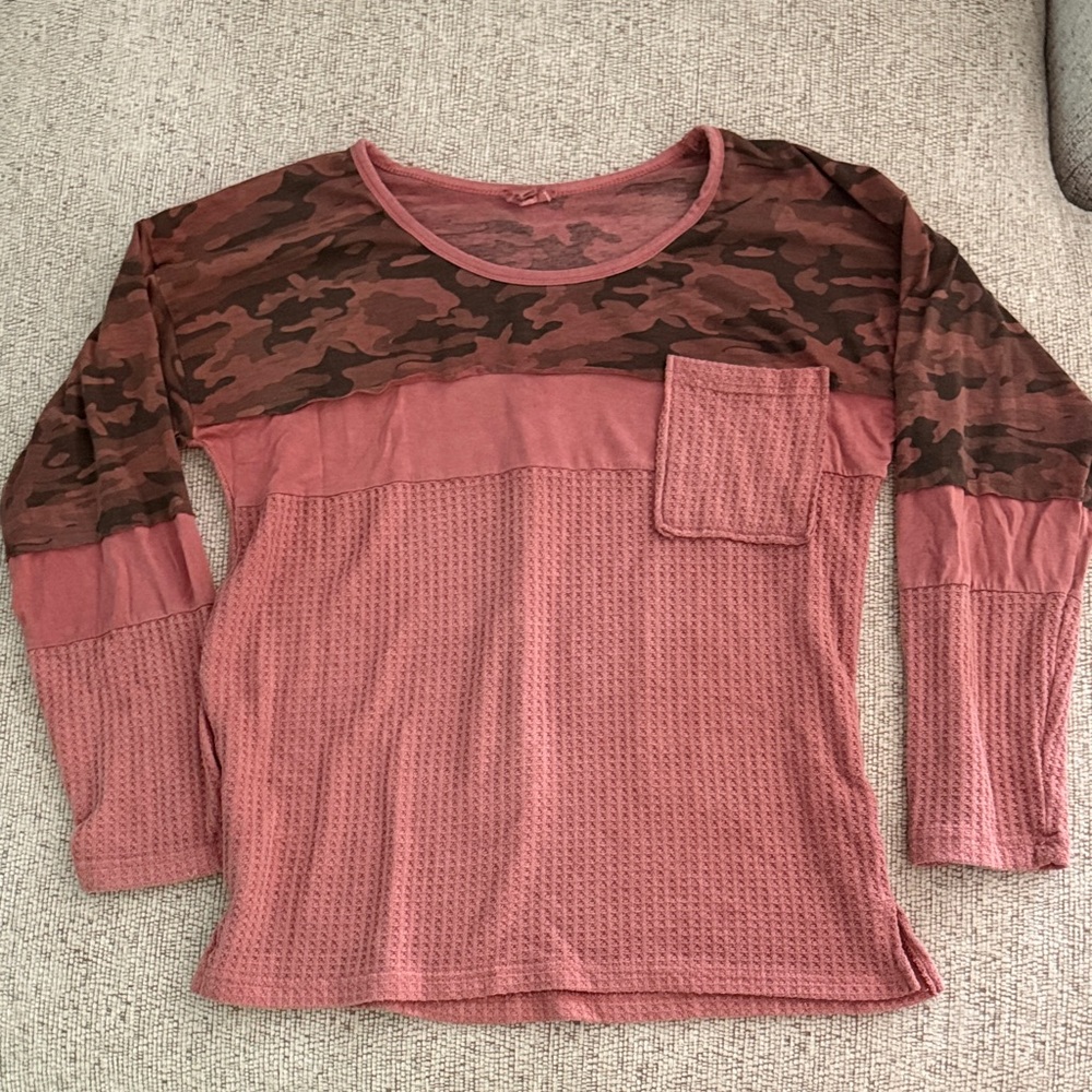 POL Dusty rust Brown Camo, waffle knit Long Sleeve Top